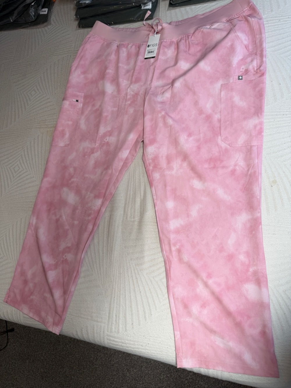 Figs Yola with Yoga Waistband Skinny Pink Tie-Dye Jogger Sweatpants